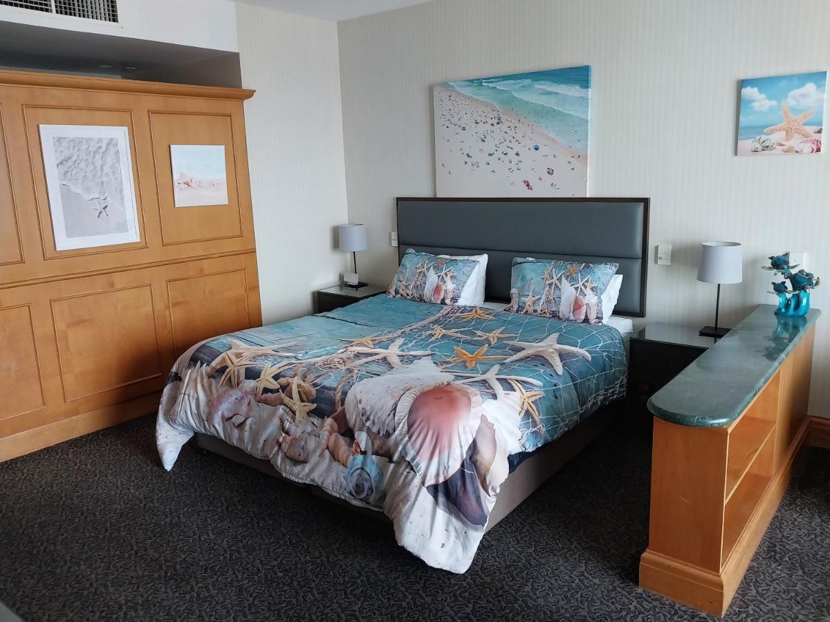 Luxury Privately Owned Ocean View Studio Apartments At O4Ks Gold Tower Gold Coast Ngoại thất bức ảnh
